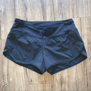 Gently used women’s Lululemon shorts
